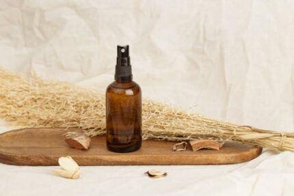 2 Oz Amber Glass Bottle With Natural Sprayer