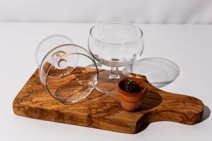 8 Oz Clear Glass Square Jar With Black Metal Lug Cap