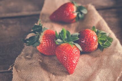 STRAWBERRY FRUIT POWDER